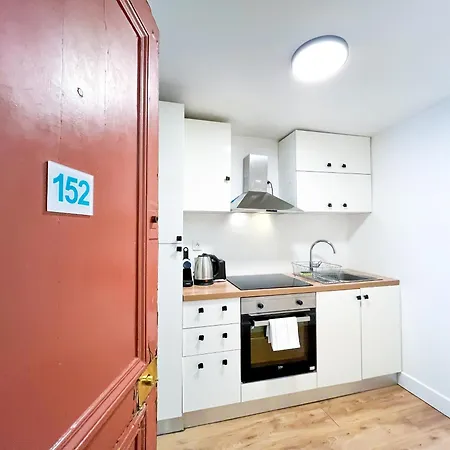 152 - Urban Cosy Flat In Parigi
