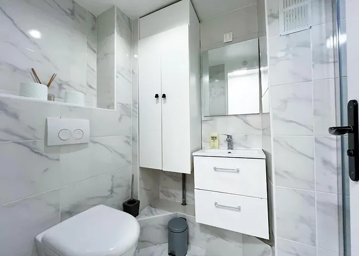 Apartment 152 - Urban Cosy Flat In